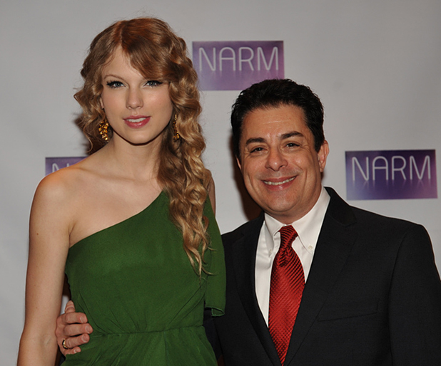 jim donio and taylor swift