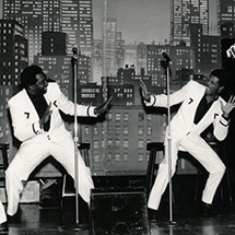 The Temptations perform